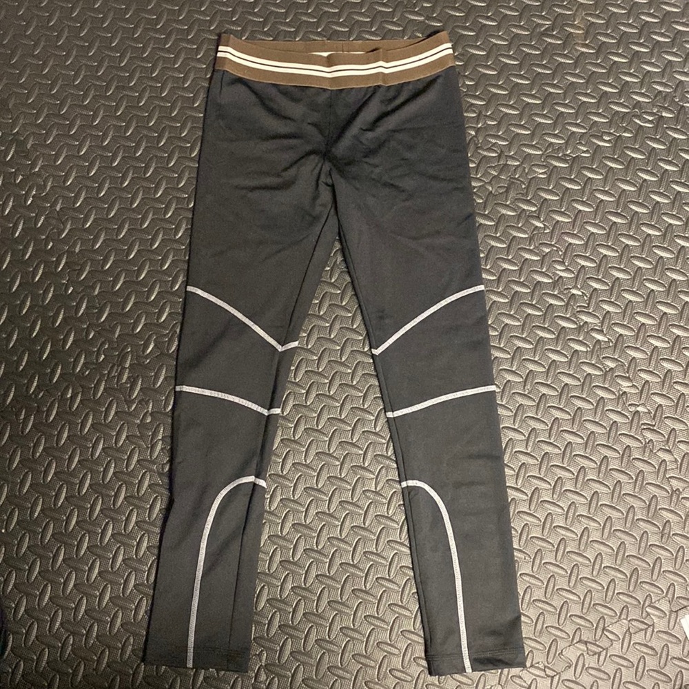 NWT Olympia Highrise Legging size L
